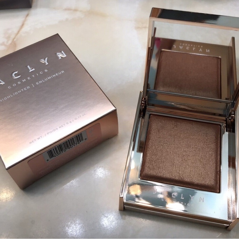 Jaclyn Cosmetics ~ ‘EXPOSURE’ Accent Light Highlighter ~ Full Size ~ RARE ~ NIB